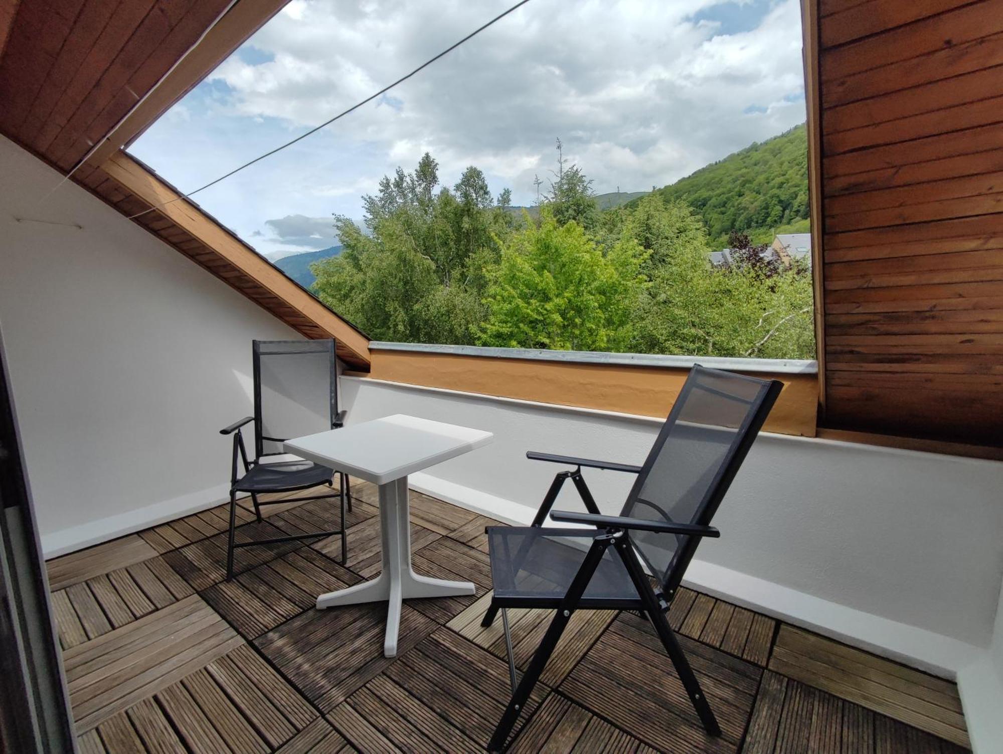T2 Spacieux Et Lumineux Avec 2 Terrasses Sud Et Est, Proche Centre Village サン・ラリー・スラン エクステリア 写真